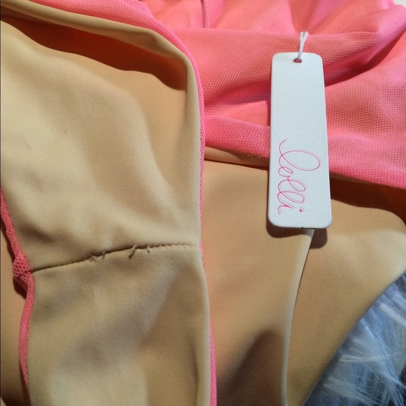 Lolli Women's Pink Barbie One Piece Swimsuit NWT Sz-Small - Picture 5 of 6